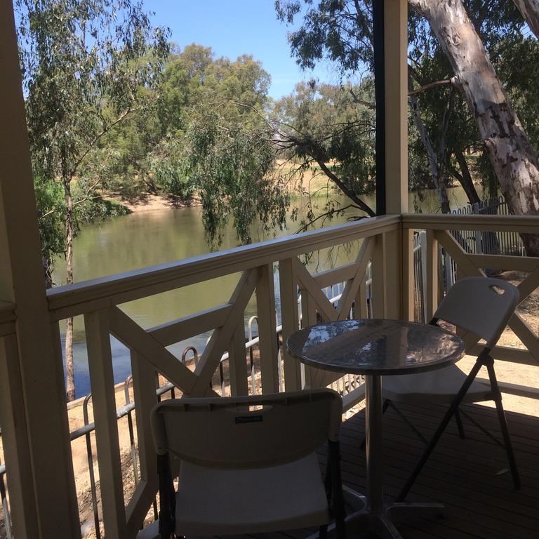 Wagga Wagga Beach Caravan Park Hotel Værelse billede