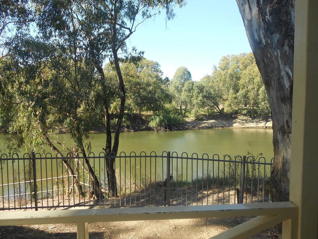 Wagga Wagga Beach Caravan Park Hotel Værelse billede